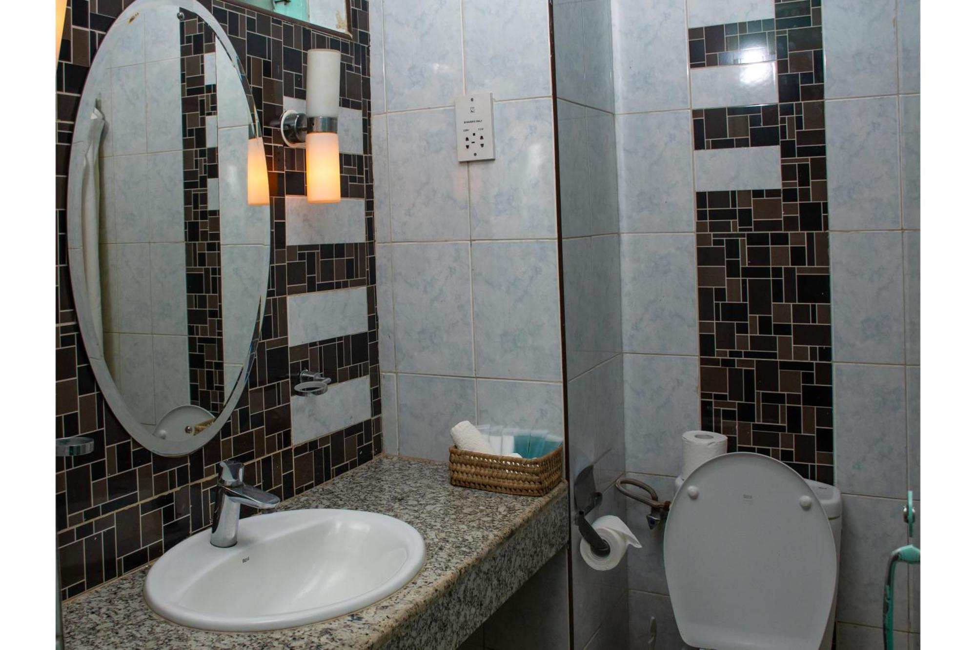 Ngulia Safari Lodge Ithumba Eksteriør bilde