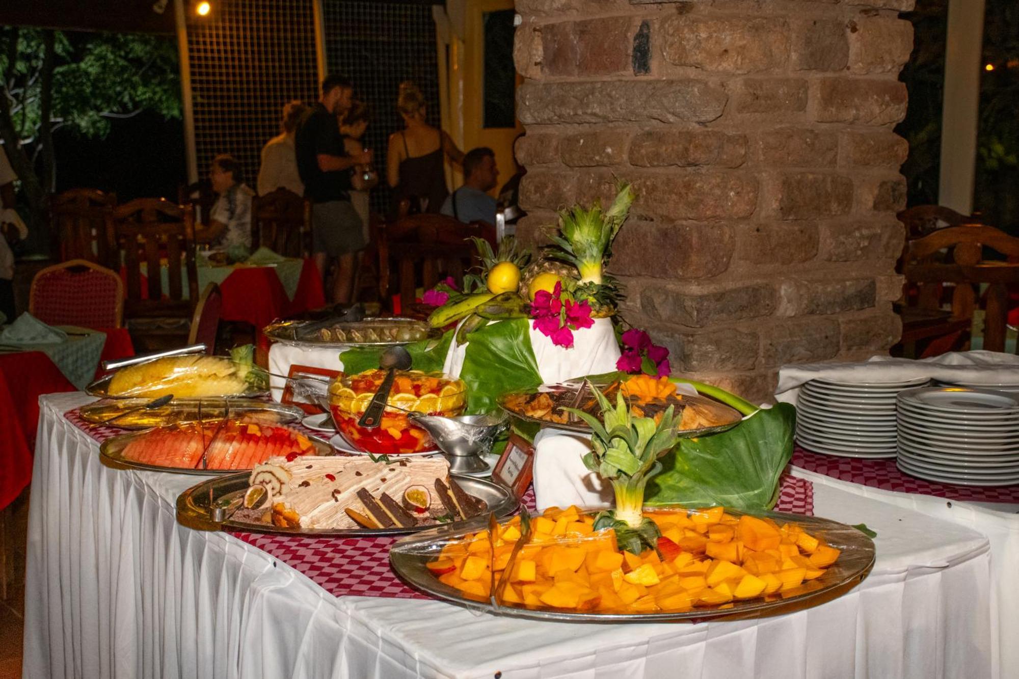Ngulia Safari Lodge Ithumba Eksteriør bilde
