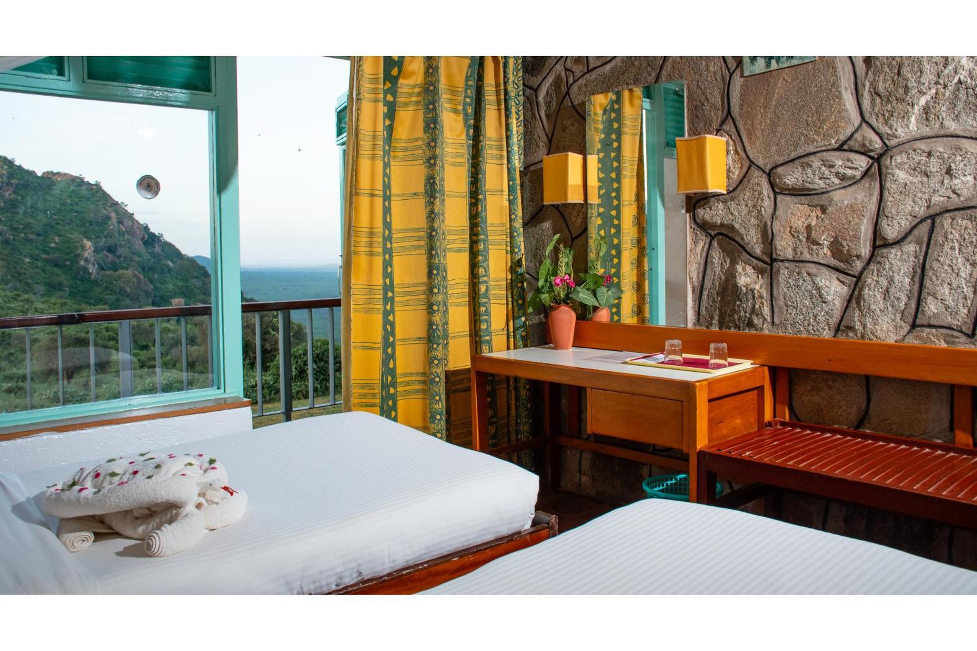 Ngulia Safari Lodge Ithumba Eksteriør bilde