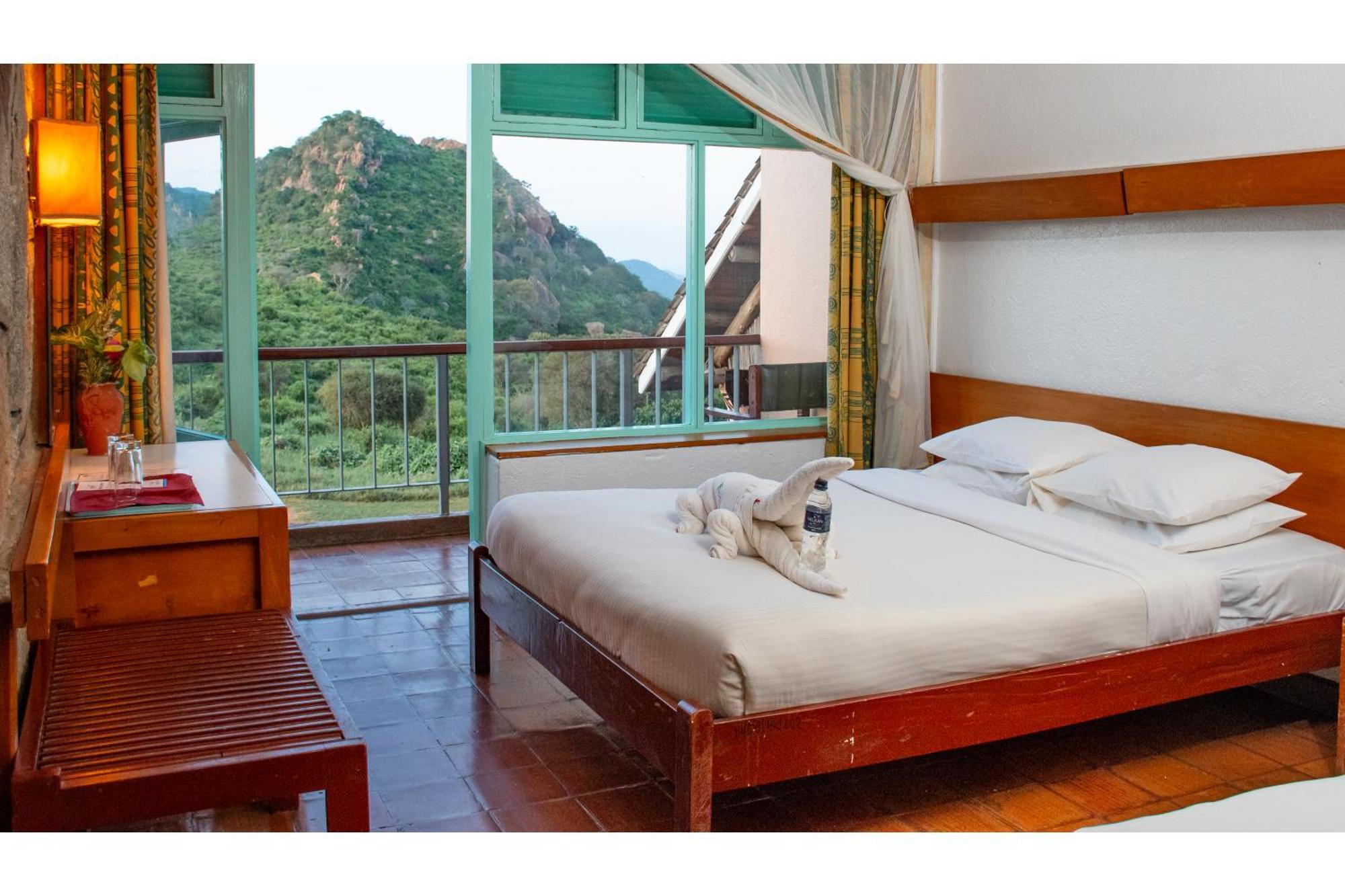 Ngulia Safari Lodge Ithumba Eksteriør bilde
